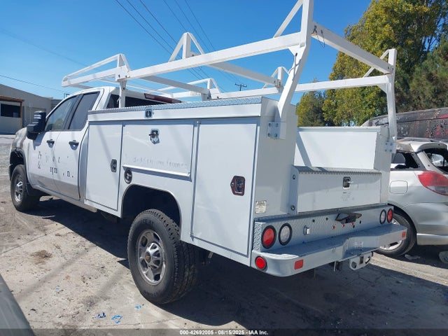 Chevrolet l8t 2024 1GB2WLE72RF357824 Image 3