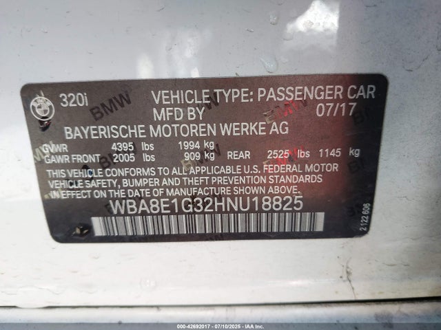WBA8E1G32HNU18825 BMW 320i