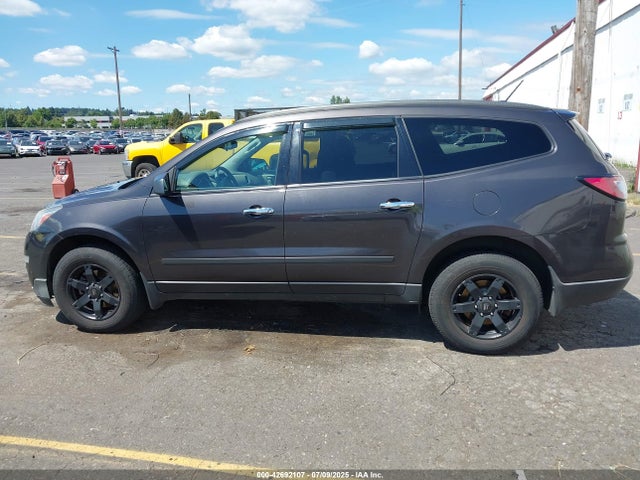Chevrolet Traverse Ls 2015 1GNKVFKD1FJ204815 Image 14