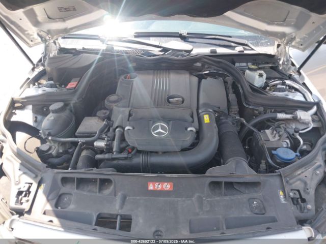 2013 MERCEDES-BENZ C 250 WDDGF4HB3DR272334 Photo 9