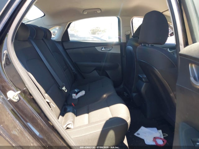3KPF24AD5ME301213 KIA mpi nu