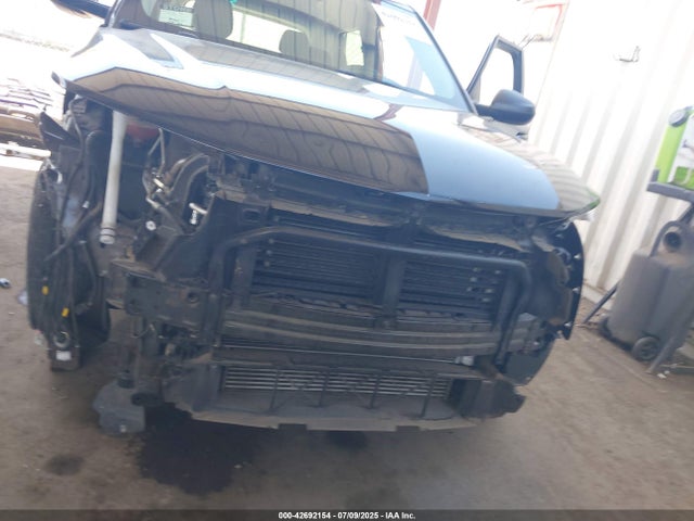 Chevrolet lih 2023 KL79MMS29PB170841 Image 6