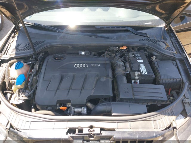 2011 AUDI A3 WAUKJAFM9BA025690 Photo 9