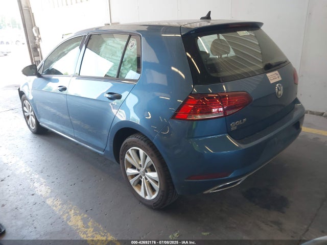 3VWG17AU9JM263296 Volkswagen 2018