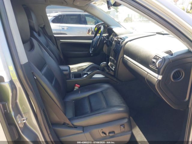2005 PORSCHE CAYENNE WP1AB29PX5LA62410 Photo 4