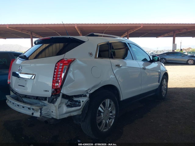 2014 CADILLAC SRX 3GYFNBE30ES615460 Photo 3