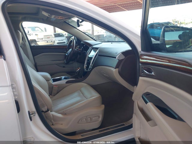 2014 CADILLAC SRX 3GYFNBE30ES615460 Photo 4