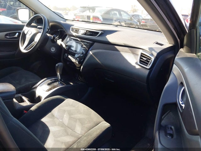 5N1AT2MN6GC801582 Nissan Rogue