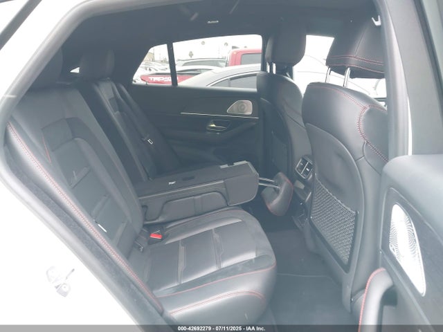 4JGFD6BB4MA394159 Mercedes-Benz m256