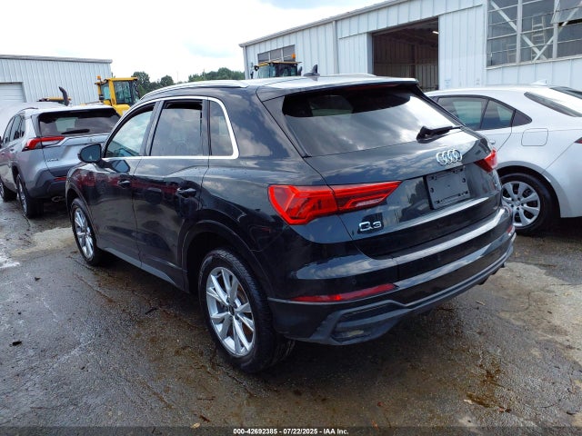 2023 AUDI Q3 WA1DECF37P1113691 Photo 2