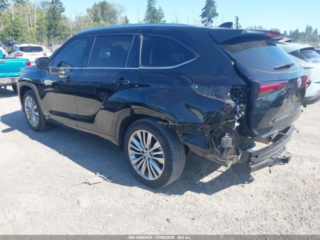 2024 TOYOTA HIGHLANDER HYBRID 5TDEBRCH3RS607364 Photo 2
