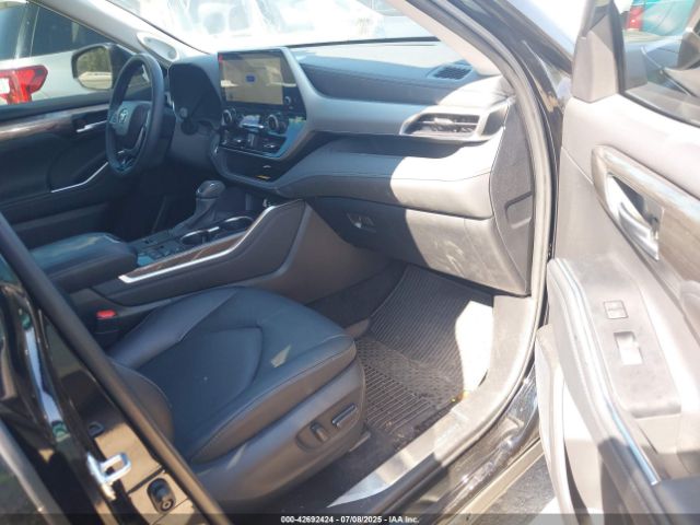 2024 TOYOTA HIGHLANDER HYBRID 5TDEBRCH3RS607364 Photo 4