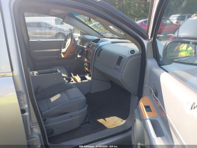 2009 CHRYSLER ASPEN 1A8HW58PX9F707822 Photo 4