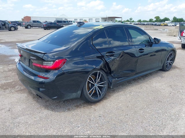 WBA5R1C52KAK07492 BMW 330I