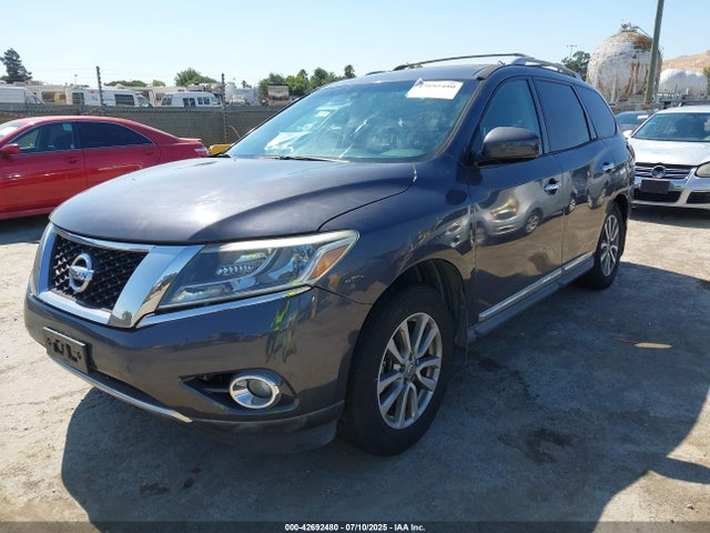 Nissan 2014 2014 5N1AR2MN8EC606322 Image 2