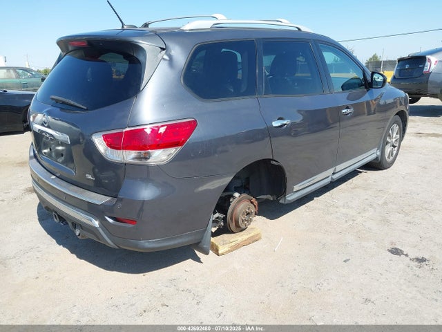 Nissan 2014 2014 5N1AR2MN8EC606322 Image 4