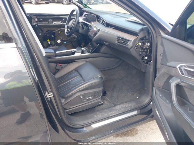 WA1VABGE4KB011343 Audi E-Tron