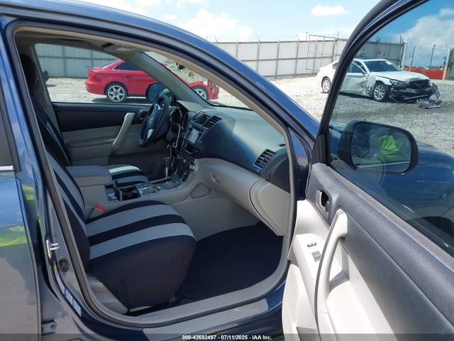 2013 TOYOTA HIGHLANDER 5TDBK3EH3DS275447 Photo 4