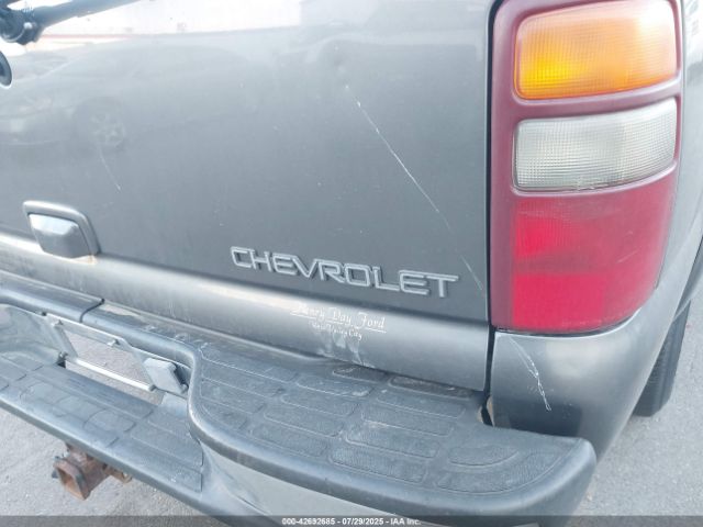 2001 CHEVROLET SUBURBAN 1500 3GNFK16T51G255291 Photo 5