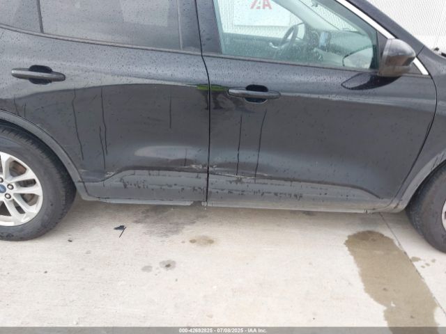 2021 FORD ESCAPE 1FMCU9G68MUA38179 Photo 5