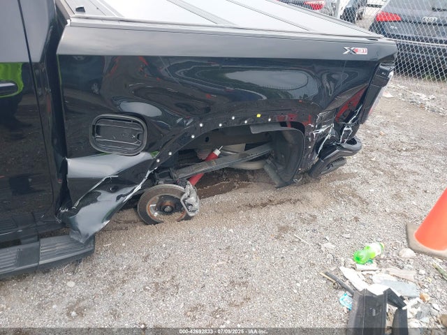 GMC l84 2024 3GTUUCED3RG301745 Image 6
