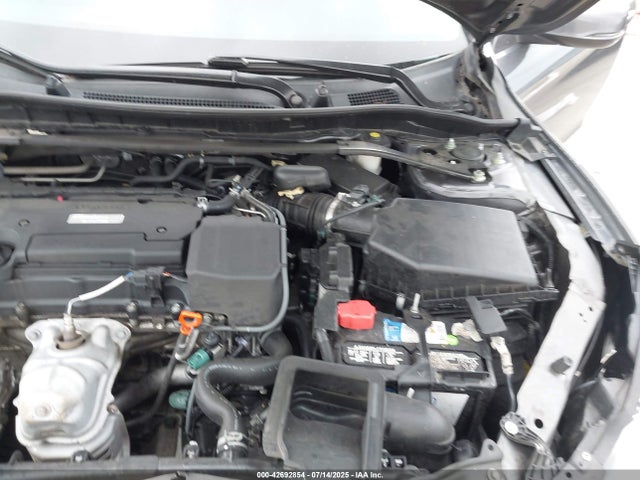 Honda k24w1 2016 1HGCR2F75GA158732 Image 10