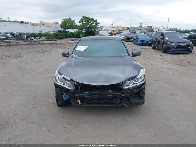 Honda k24w1 2016 1HGCR2F75GA158732 Image 12