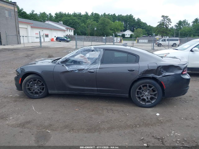 2C3CDXJG0JH198148 Dodge Charger Gt Awd