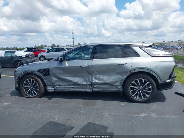 Cadillac x0d + ec6 2024 1GYKPTRK6RZ115702 Image 14