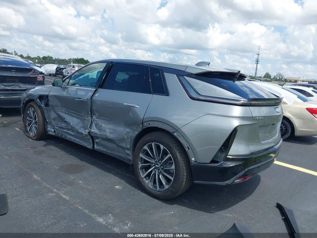 2024 CADILLAC LYRIQ 1GYKPTRK6RZ115702 Photo 2