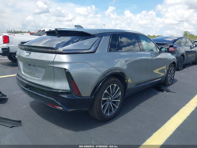 2024 CADILLAC LYRIQ 1GYKPTRK6RZ115702 Photo 3
