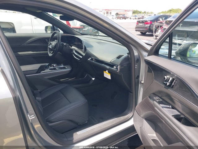 2024 CADILLAC LYRIQ 1GYKPTRK6RZ115702 Photo 4