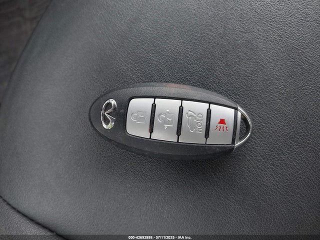 3PCAJ5M36KF128850 Infiniti 2019