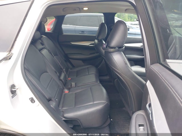 3PCAJ5M36KF128850 Infiniti 2019