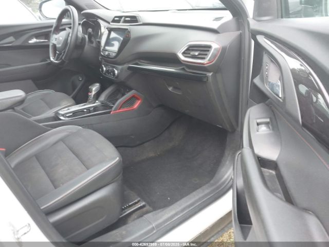 2023 CHEVROLET TRAILBLAZER KL79MUSL1PB052873 Photo 4