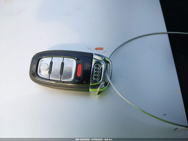 2011 AUDI A8 L WAURVAFD4BN018884 Photo 10