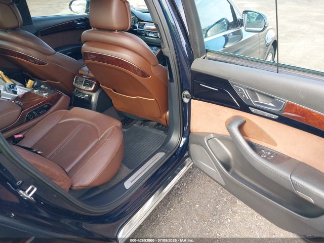 2011 AUDI A8 L WAURVAFD4BN018884 Photo 7