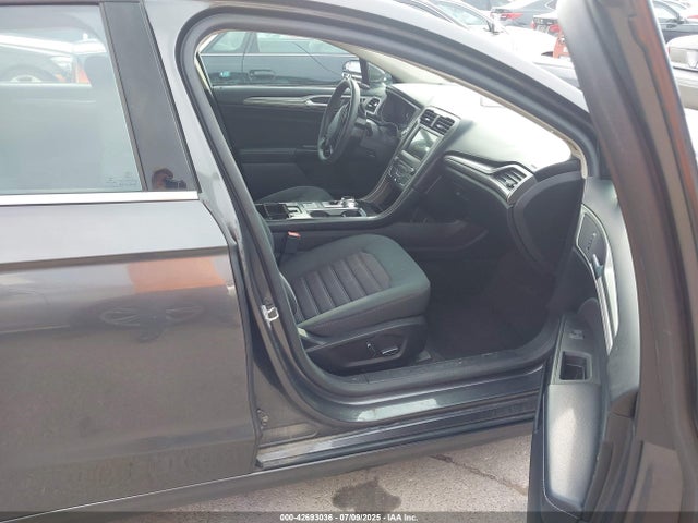 Ford 2018 2018 3FA6P0HD0JR109594 Image 5