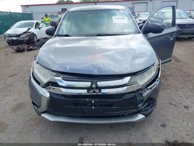 2018 MITSUBISHI OUTLANDER JA4AZ3A36JZ042040 Photo 9