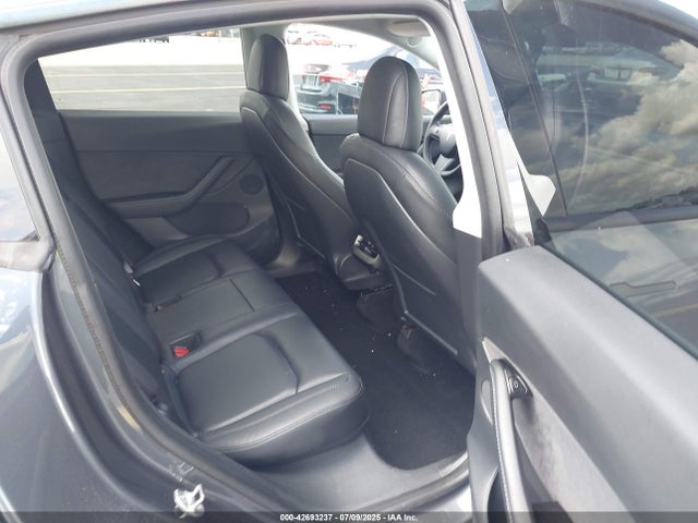 2020 TESLA MODEL Y 5YJYGDEE8LF040360 Photo 7