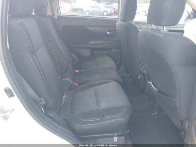 2020 MITSUBISHI OUTLANDER JA4AD2A39LZ047549 Photo 7