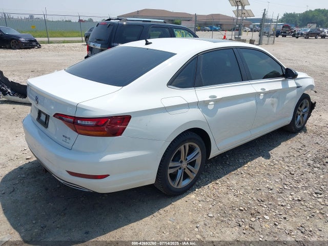 3VWCB7BU0KM238976 Volkswagen 1.4 tsi