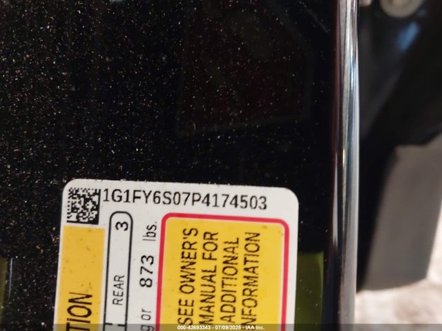 1G1FY6S07P4174503 Chevrolet 2023