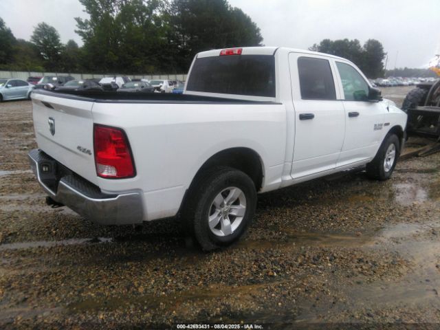 2018 RAM 1500 1C6RR7KM4JS297910 Photo 3