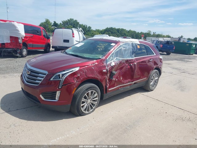 2018 CADILLAC XT5 1GYKNCRS5JZ161094 Photo 1