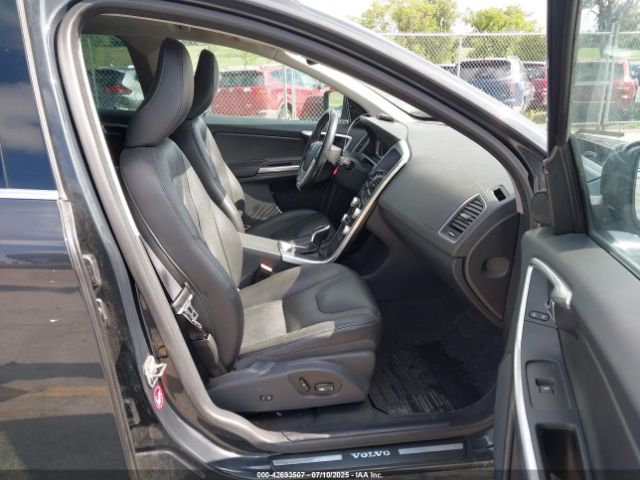 2016 VOLVO XC60 YV449MRK5G2868588 Photo 4