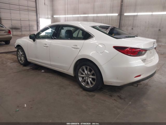 2017 MAZDA MAZDA6 JM1GL1U54H1100156 Photo 2
