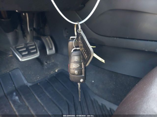 2017 AUDI A3 WAUJ8GFF1H1027020 Photo 10