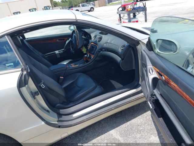 2003 MERCEDES-BENZ SL-CLASS WDBSK75F13F012649 Photo 4