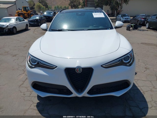 ZASPAJANXN7D47577 Alfa Romeo Stelvio